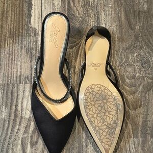 Badgley Mischka Black Satin Heels